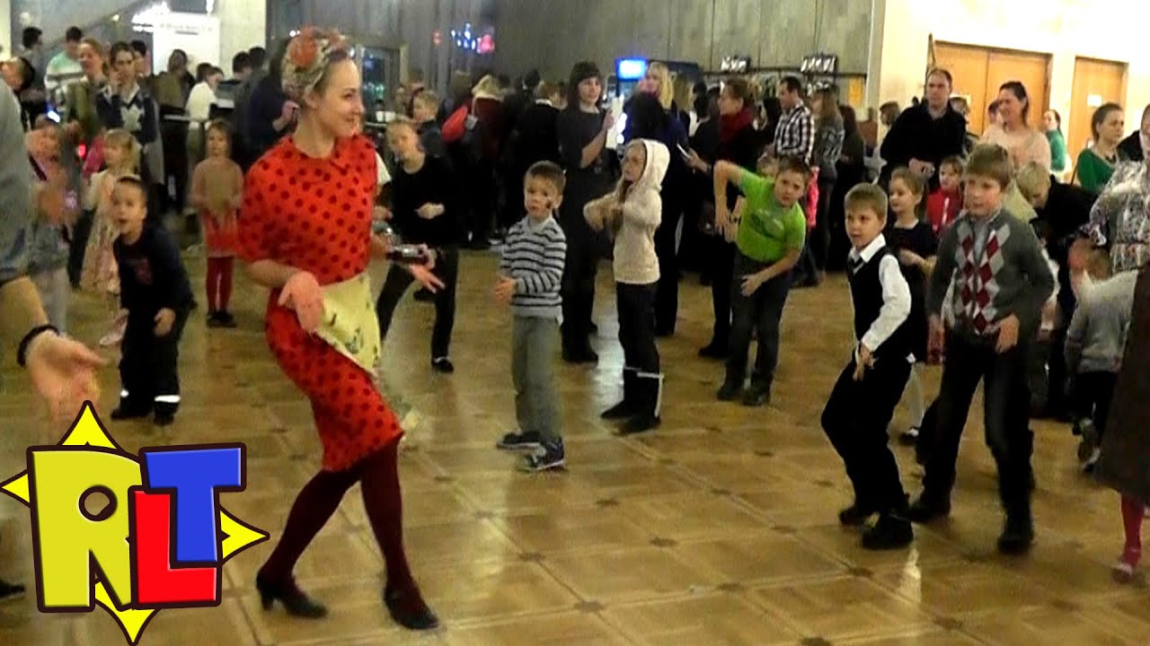 ✨ Музыкальный ВЛОГ. Детские развлечения перед театром. Танцы и веселье.